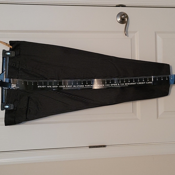 Capri / Crop Pants. Size 18 - Picture 10 of 13